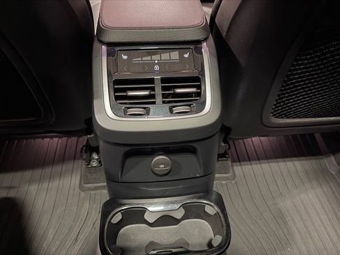 Used 2022 Volvo XC90 T8 Inscription Expression w/ Advanced Package image 33