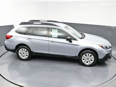 Used 2019 Subaru Outback 2.5i image 43