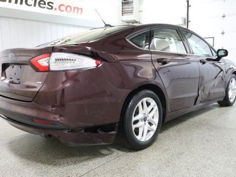 Used 2013 Ford Fusion SE FWD image 6