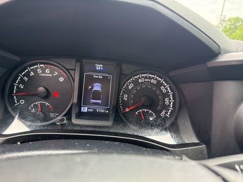 Used 2019 Toyota Tacoma SR w/ SX Package AWD/4WD image 13