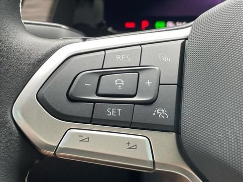 Certified 2026 Volkswagen Atlas SEL AWD/4WD image 22