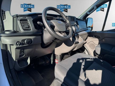 Used 2024 Ford Transit 250 Low Roof w/ Exterior Upgrade Package image 19