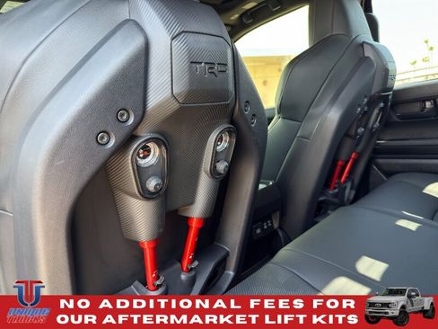 Used 2025 Toyota Tacoma TRD Pro AWD/4WD image 23