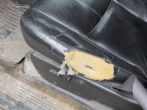 Used 2009 Chevrolet Silverado 2500 LTZ w/ Suspension Package, Off-Road image 10