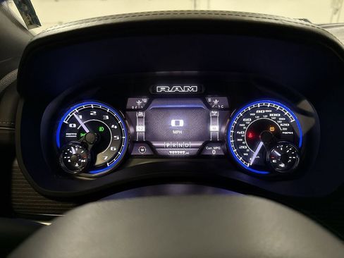 Used 2019 RAM 2500 Limited AWD/4WD image 11