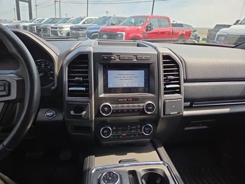 Used 2019 Ford Expedition XLT w/ Equipment Group 202A image 16