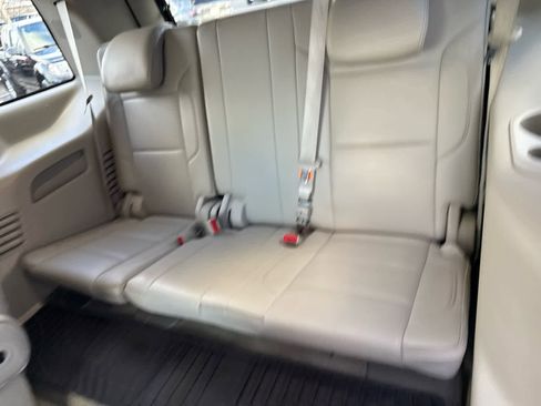 Used 2017 GMC Yukon Denali w/ Open Road Package image 18