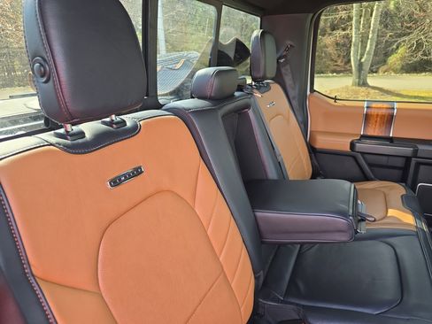 Used 2017 Ford F150 Limited w/ Trailer Tow Package image 11