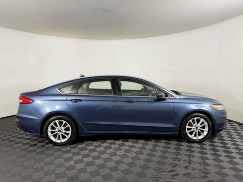 Used 2019 Ford Fusion SE FWD image 7