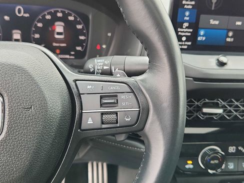 Used 2024 Honda Accord Sport image 21