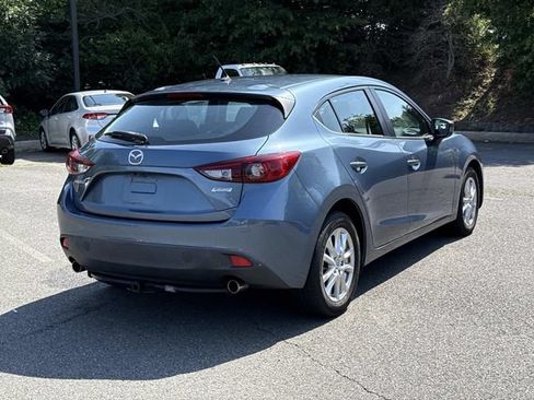 Used 2016 MAZDA MAZDA3 i Sport w/ Preferred Equipment Package FWD image 2