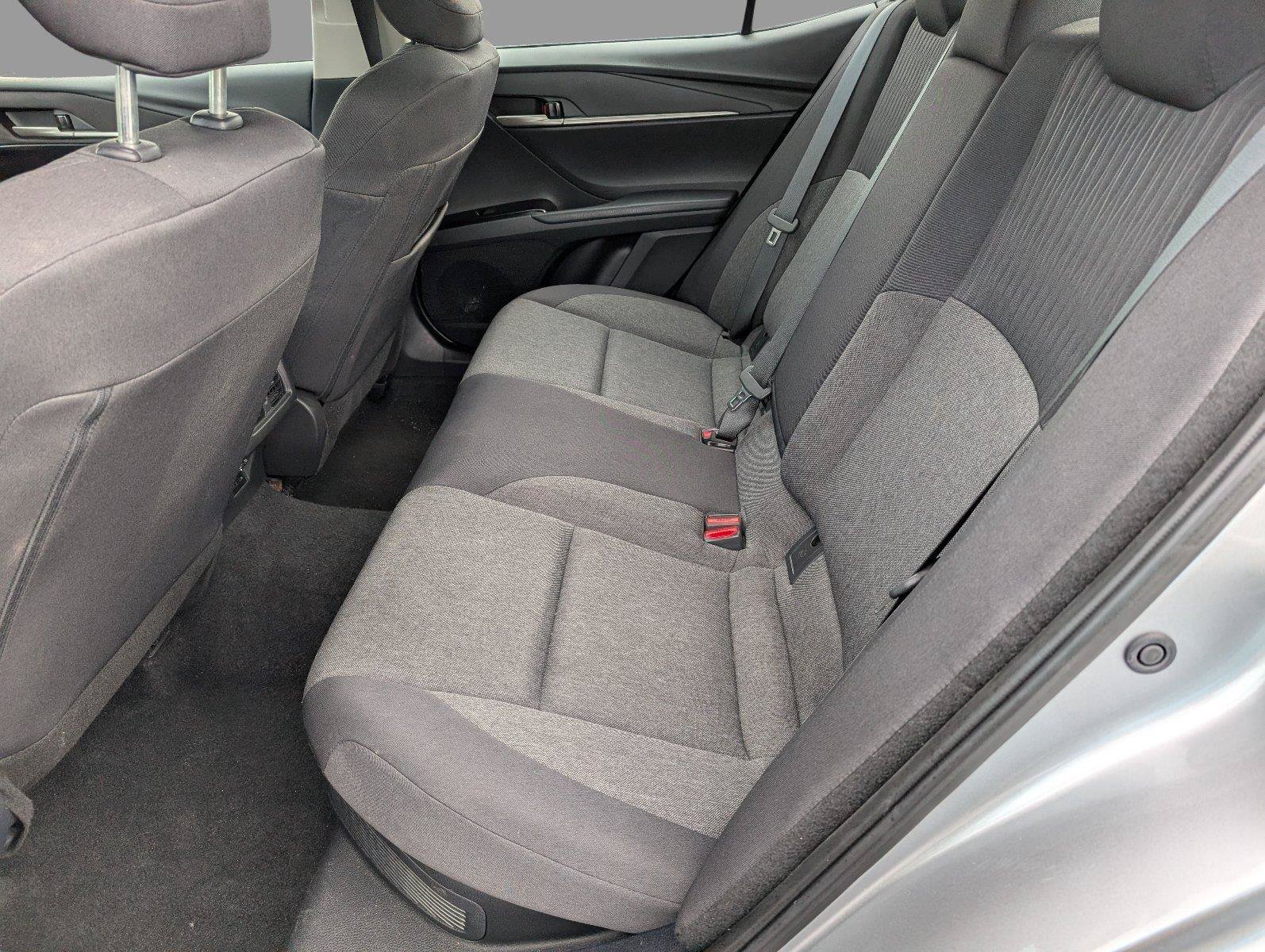 Used 2025 Toyota Camry LE FWD image 33