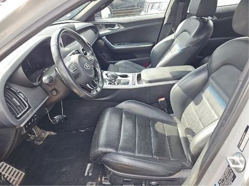 Used 2019 Kia Stinger GT2 image 5