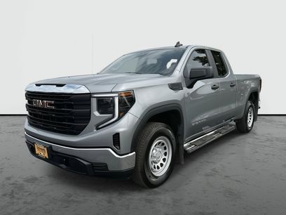 Used 2025 GMC Sierra 1500 Pro w/ Pro Value Package