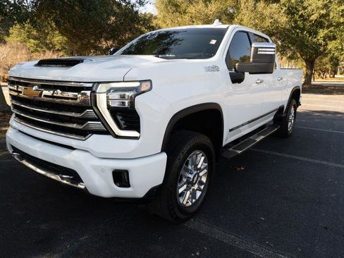 Used 2024 Chevrolet Silverado 2500 High Country w/ Max Trailering Package image 7