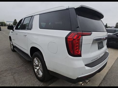 Used 2024 GMC Yukon XL Denali AWD/4WD image 7