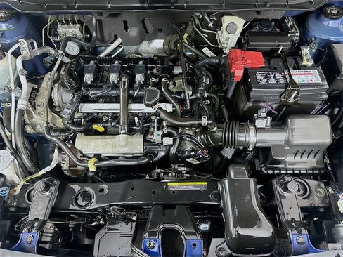 Used 2020 Nissan Kicks SR image 27