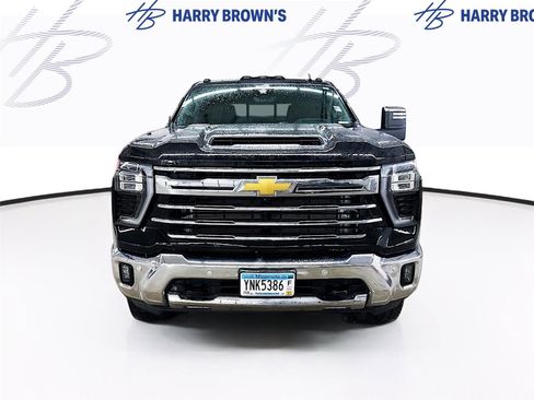 Used 2024 Chevrolet Silverado 3500 LTZ w/ LTZ Plus Package image 6