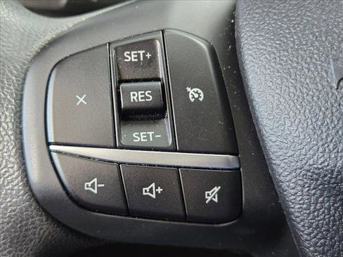 Certified 2022 Ford Escape SE w/ SE Sport Appearance Package image 12