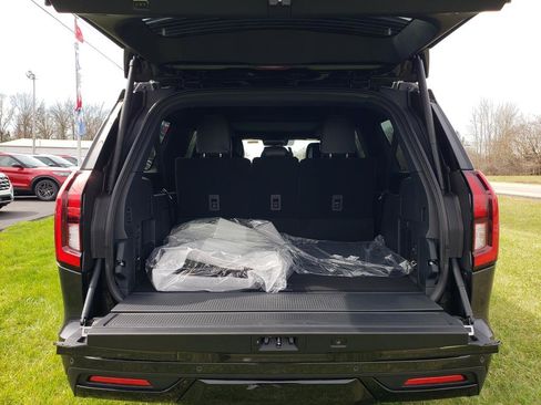 New 2026 Ford Expedition Max Platinum w/ Stealth Performance Package image 5