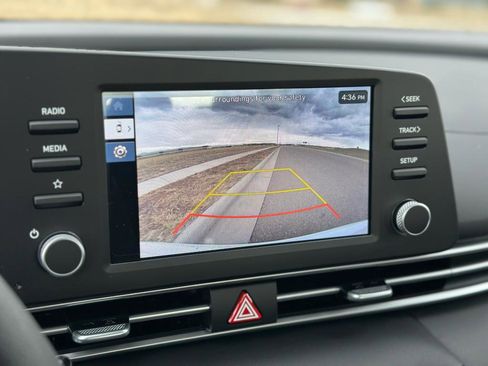 New 2025 Hyundai Elantra Blue image 17