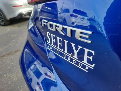 Certified 2024 Kia Forte LXS w/ LXS Technology Package image 24