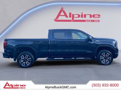 Used 2022 GMC Sierra 1500 AT4 w/ AT4 Preferred Package image 6