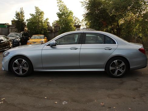 Used 2017 Mercedes-Benz E 300 image 29