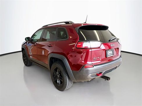 Used 2021 Jeep Cherokee Trailhawk w/ Comfort/Convenience Group image 34