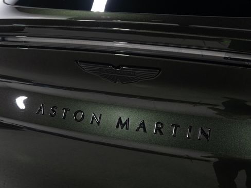 Used 2025 Aston Martin DBX 707 image 30