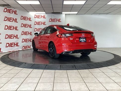 Used 2024 Honda Civic Sport Touring image 5