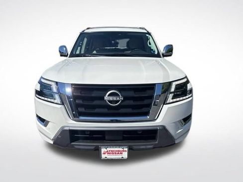 Used 2024 Nissan Armada Platinum w/ Captain's Chairs Package AWD/4WD image 2