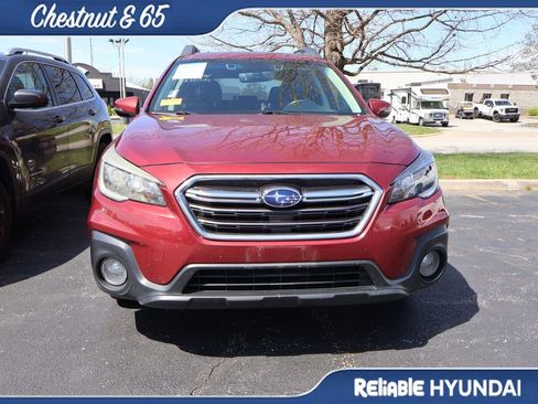 Used 2018 Subaru Outback 2.5i Premium image 4