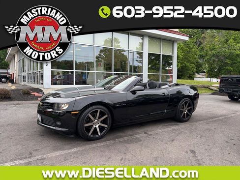 Used 2015 Chevrolet Camaro LT RWD image 1