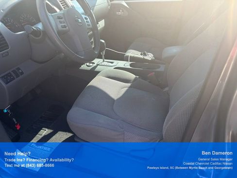 Used 2020 Nissan Frontier SV RWD image 7