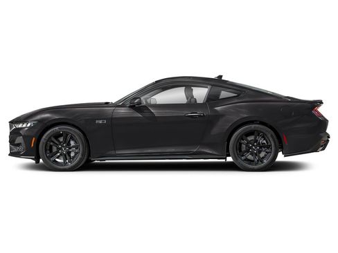 Used 2024 Ford Mustang GT RWD image 3