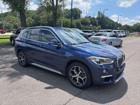 Used 2018 BMW X1 xDrive28i w/ Convenience Package AWD/4WD image 1