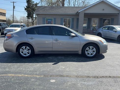 Used 2011 Nissan Altima 2.5 SL w/ 2.5SL Pkg FWD image 8