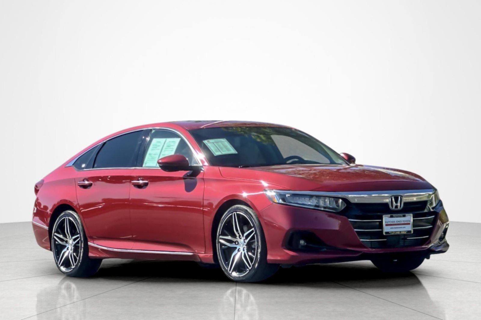Used 2021 Honda Accord Touring image 7