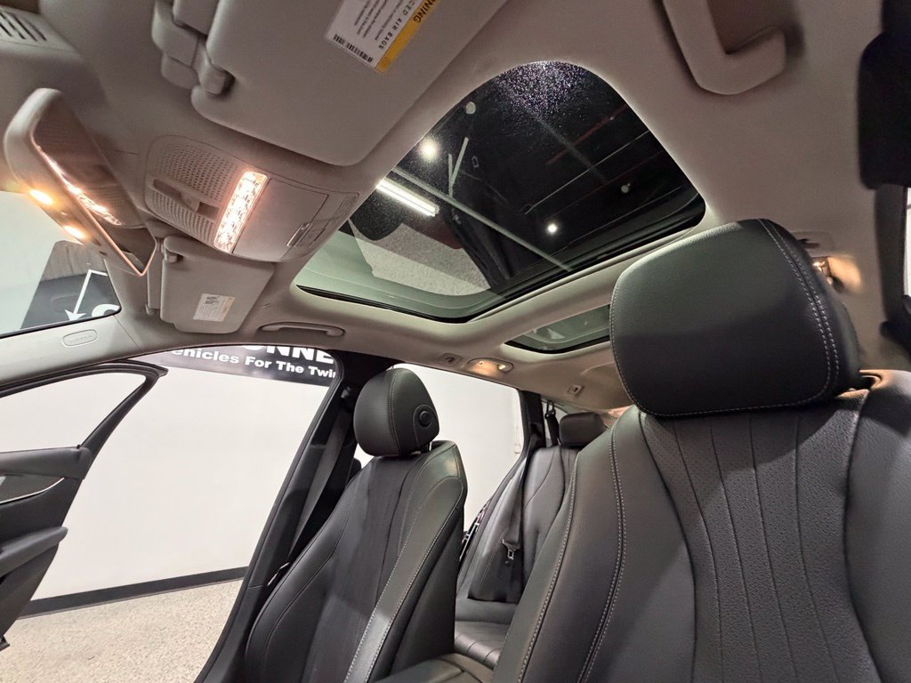 Used 2019 Mercedes-Benz E 450 4MATIC Wagon w/ Premium Package image 51