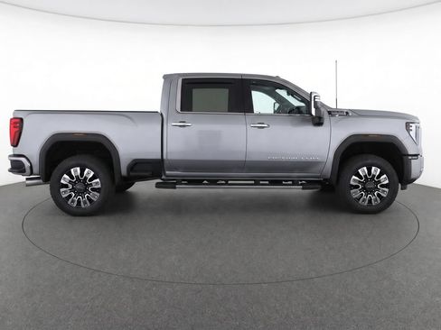 Used 2025 GMC Sierra 2500 Denali w/ Denali Reserve Package AWD/4WD image 8