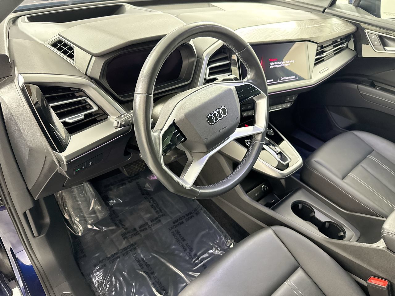 Used 2023 Audi Q4 e-tron Prestige w/ Black Optic Package AWD/4WD image 9