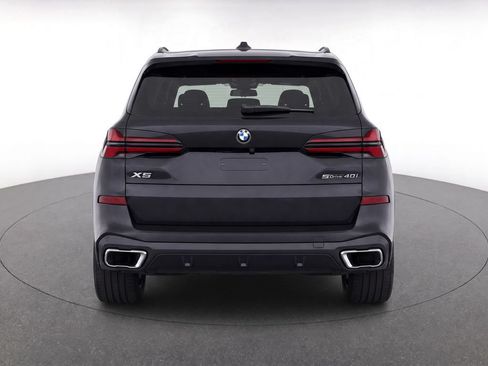 Used 2025 BMW X5 sDrive40i w/ M Sport Package RWD image 4