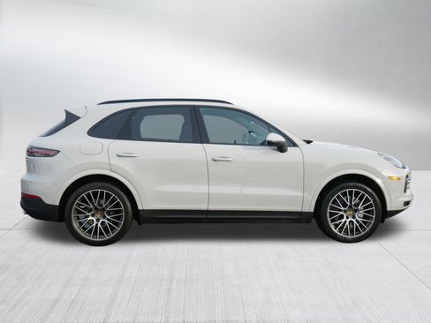 Used 2021 Porsche Cayenne image 4
