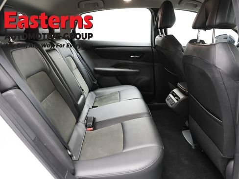 Used 2024 Nissan Ariya AWD image 24