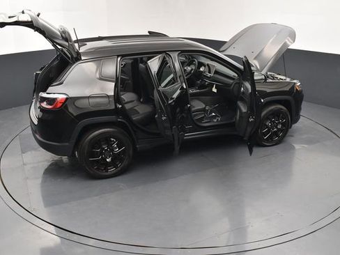 New 2026 Jeep Compass Latitude AWD/4WD image 26