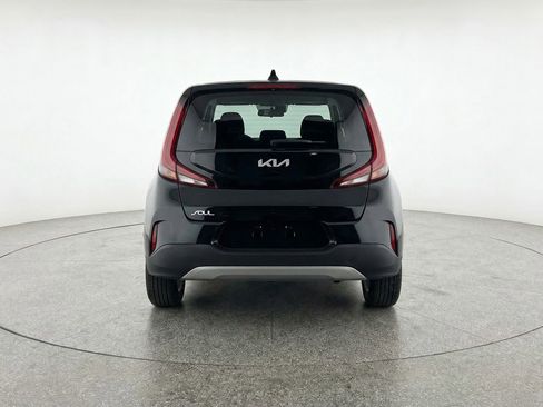 Used 2025 Kia Soul LX w/ LX Technology Package image 7