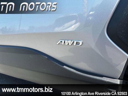 Used 2021 Toyota RAV4 XLE AWD/4WD image 22