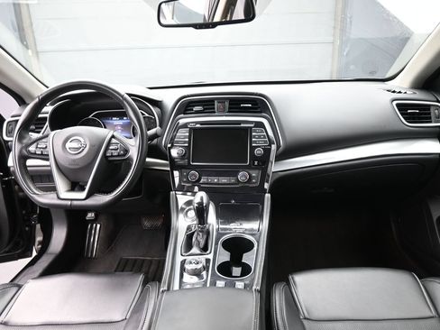 Used 2023 Nissan Maxima SV w/ Floor Mat Group FWD image 24