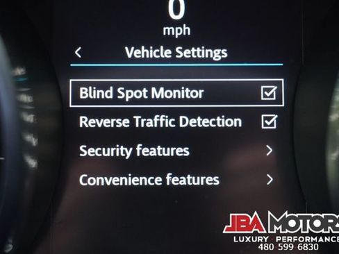 Used 2018 Jaguar F-TYPE R-Dynamic AWD/4WD image 31